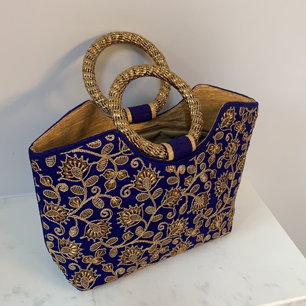 👜 Zilleria Blue & Gold Embroidered Handbag – NWOT ✨